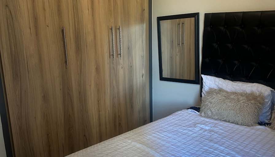 Rudzani's room
