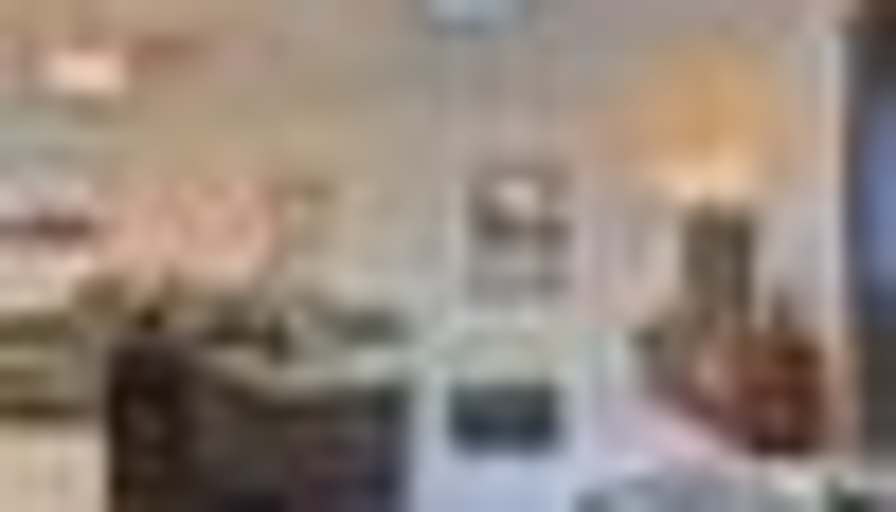 apartment features beautiful's room
