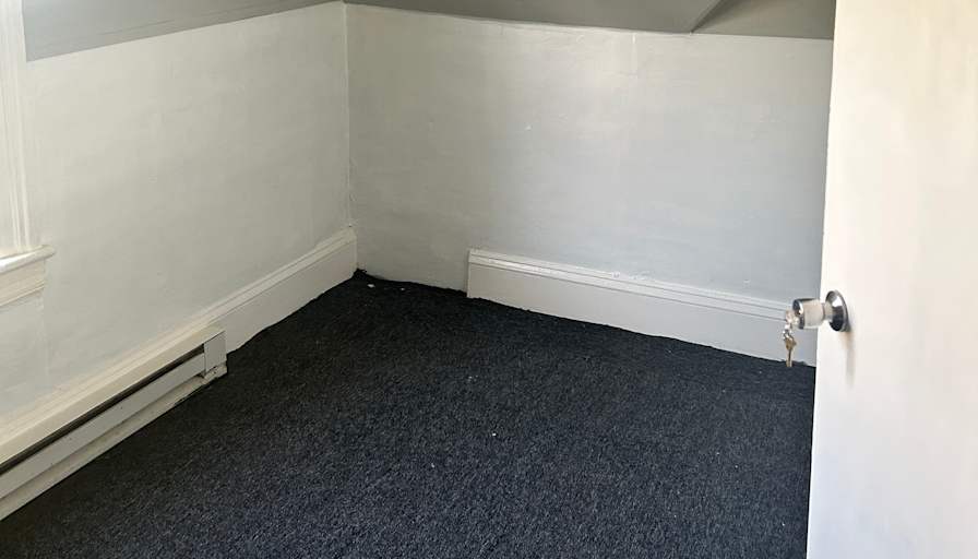 Tara's room