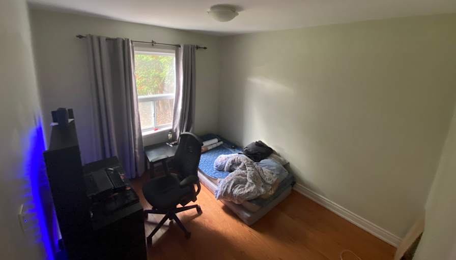 Yash's room