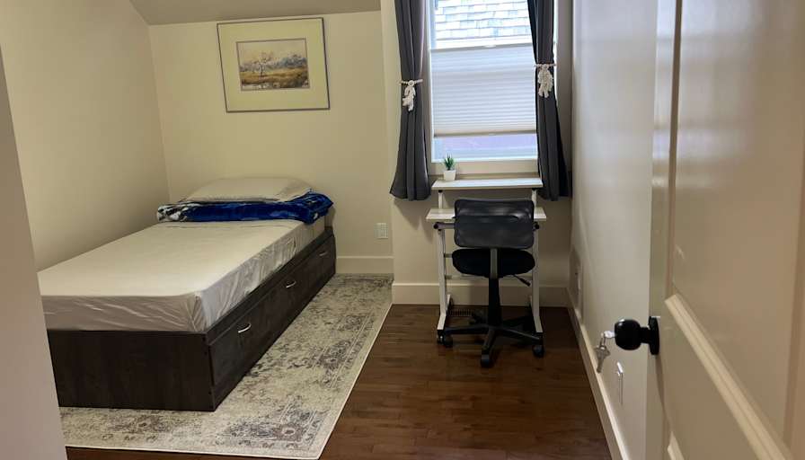 Freddie's room