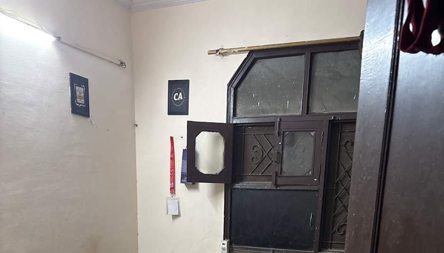 Ratnesh Kumar's room