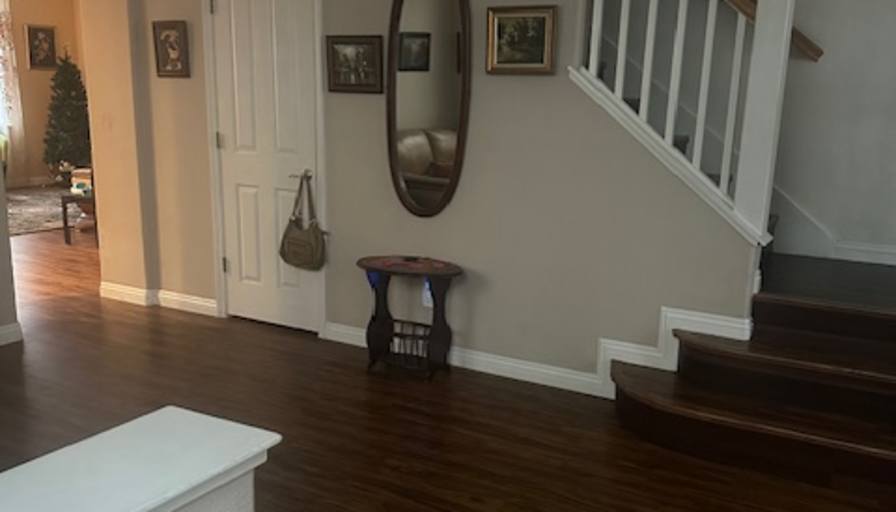 Larisa  Polozova's room