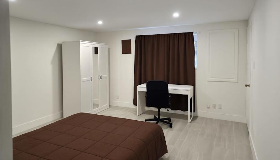 Amir's room