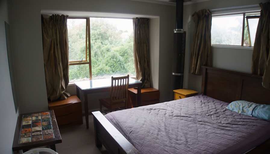 Yacine Hemar's room
