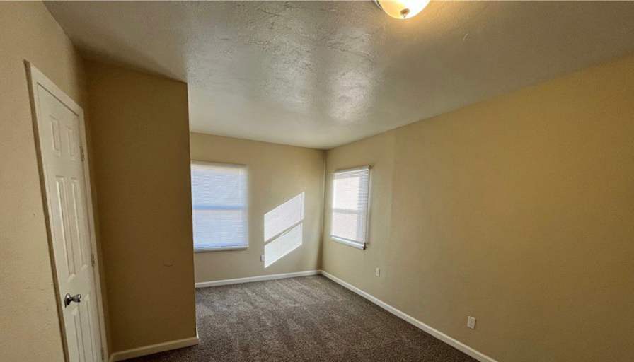 Anais's room