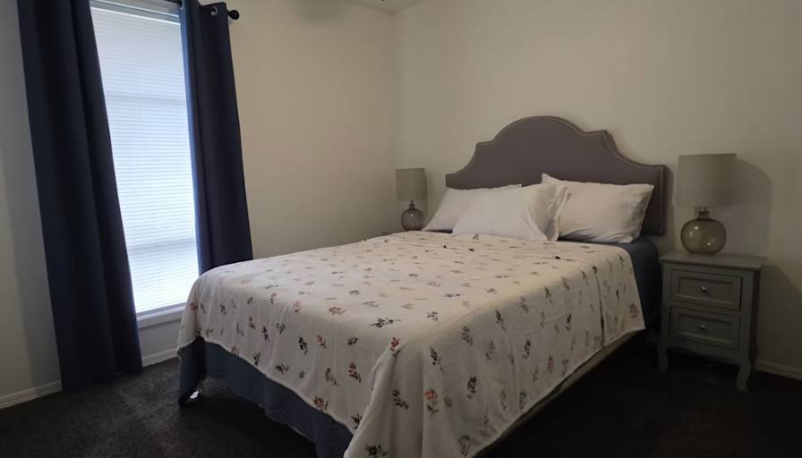 Aurora's room