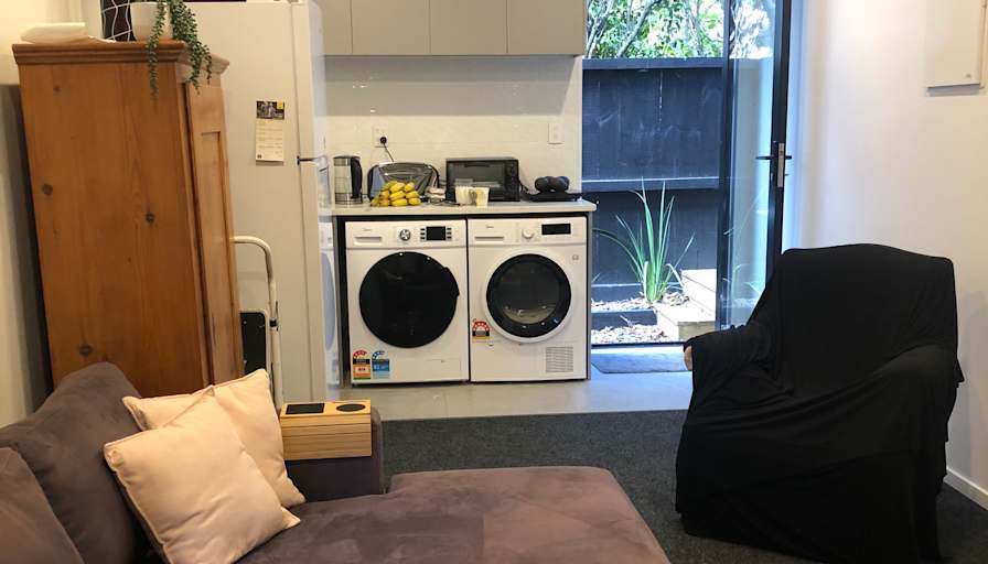 L V's room