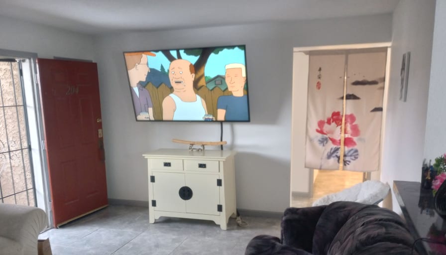 Navin Arjuna's room