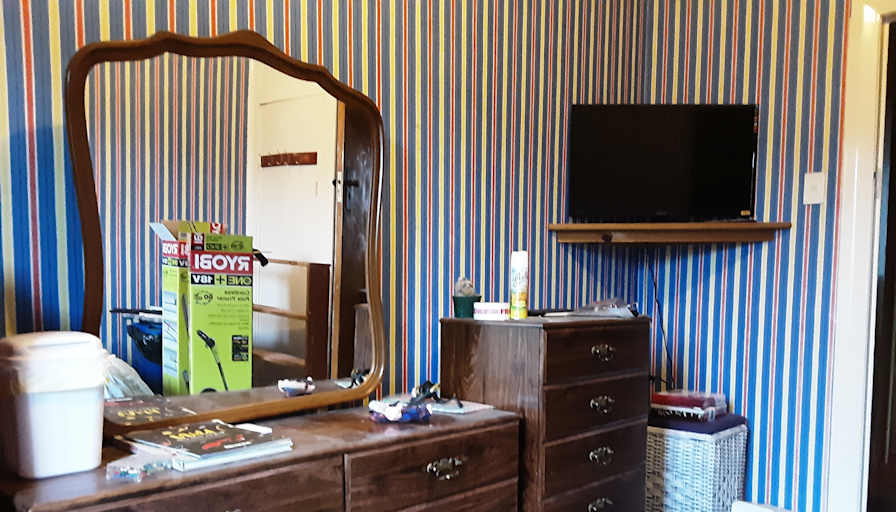 Raymond's room