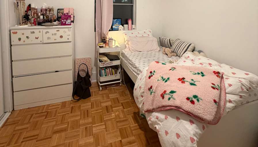 Noor karwal's room