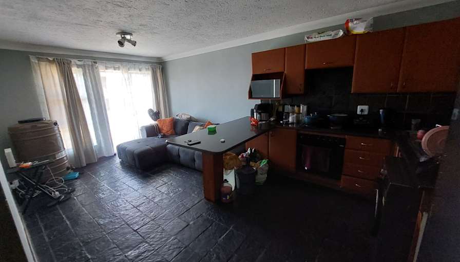 Nontobeko's room