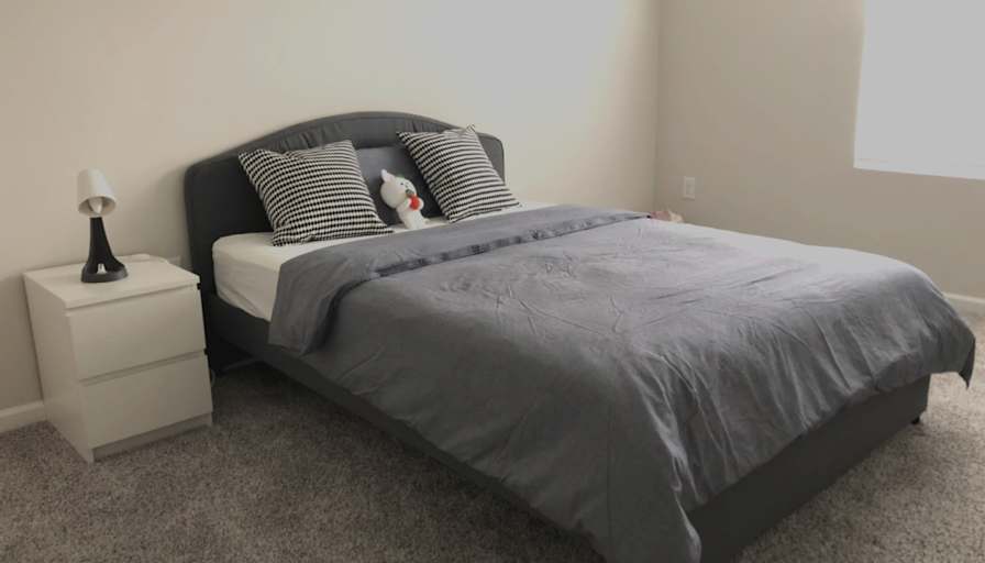 Annie's room