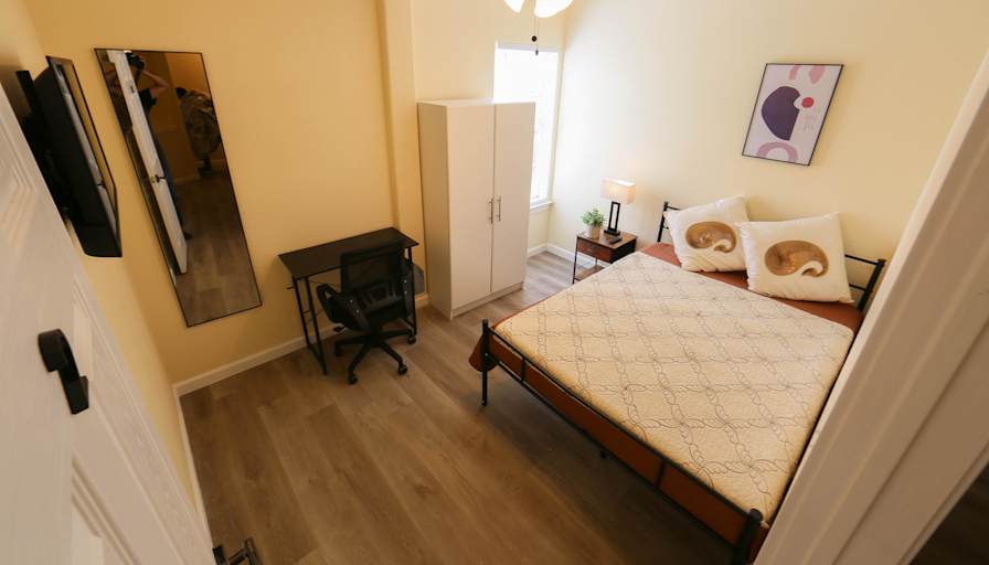 PadSplit's room