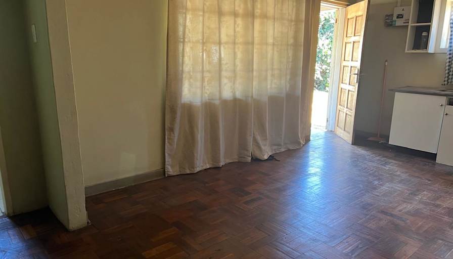 Pascha's room