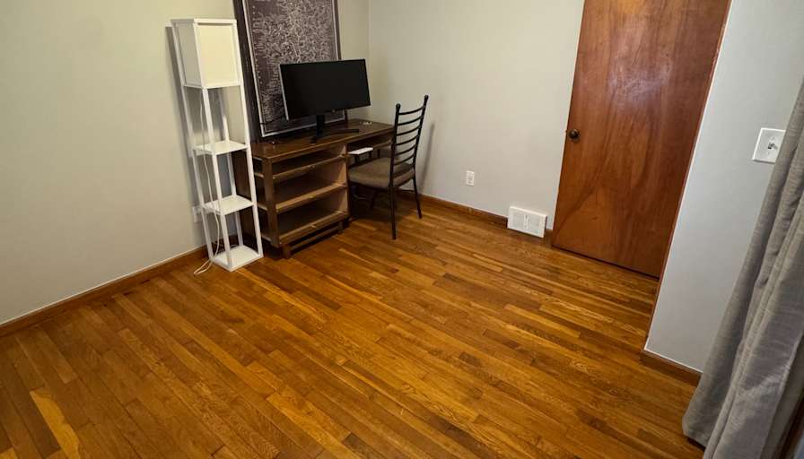 Andy Kapalin's room