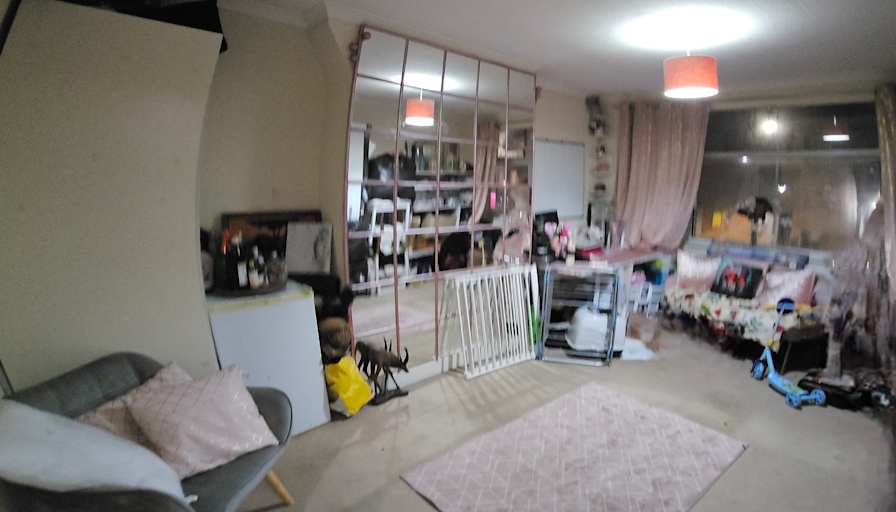 MS MELISSA ALLEYN-DEACON's room
