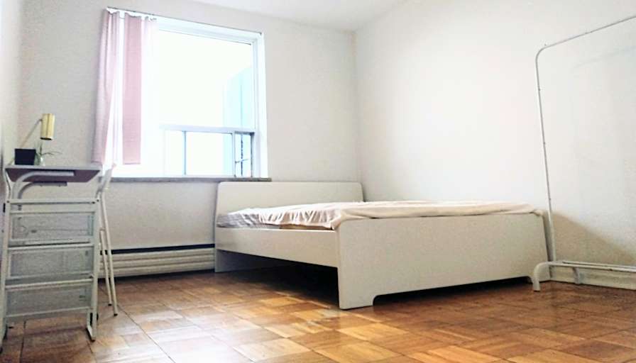 Deena's room