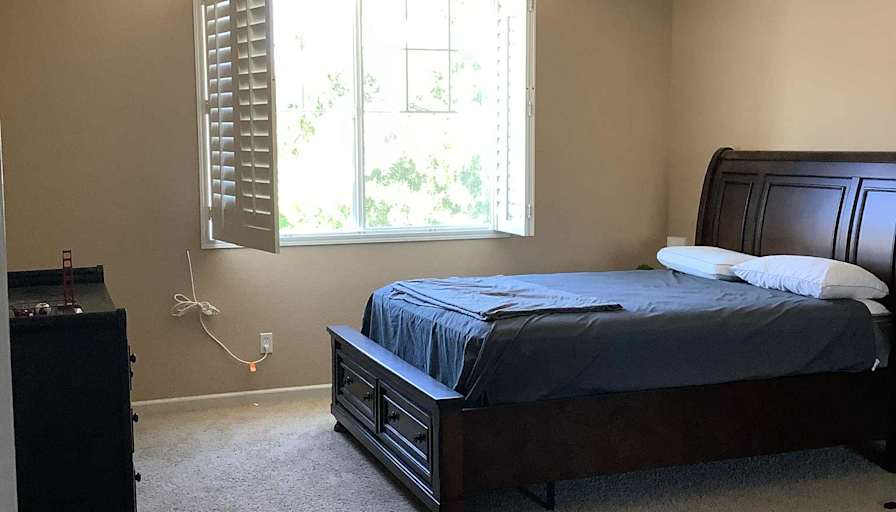 Simon Shrestha's room