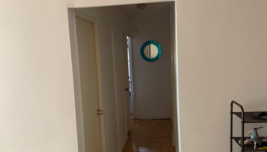Faruque's room