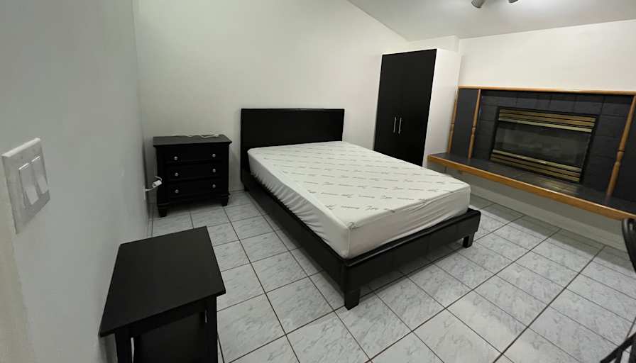 Jenny's room