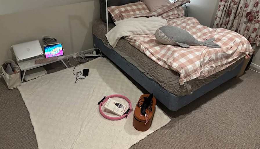 Jazz Rou's room