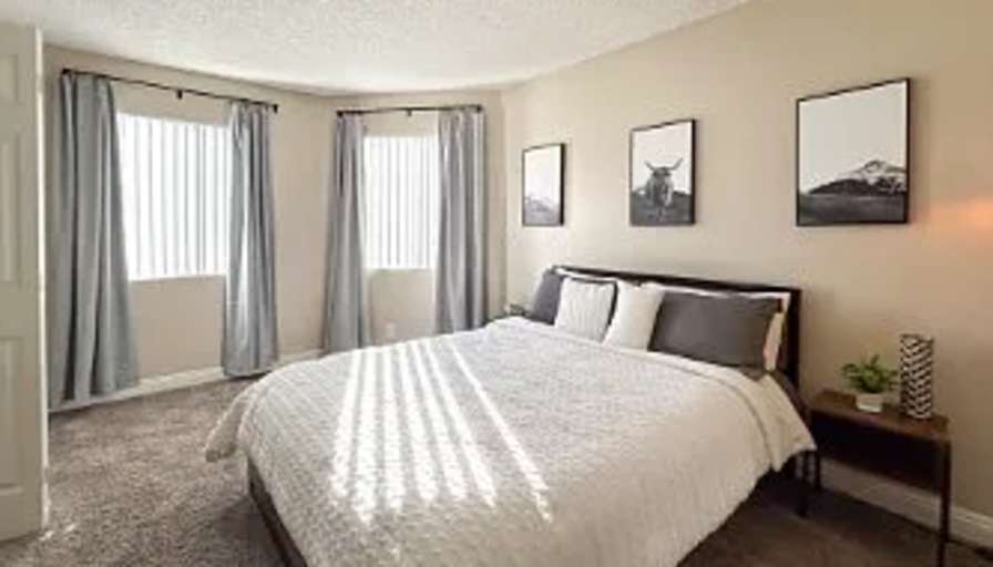 Traci's room