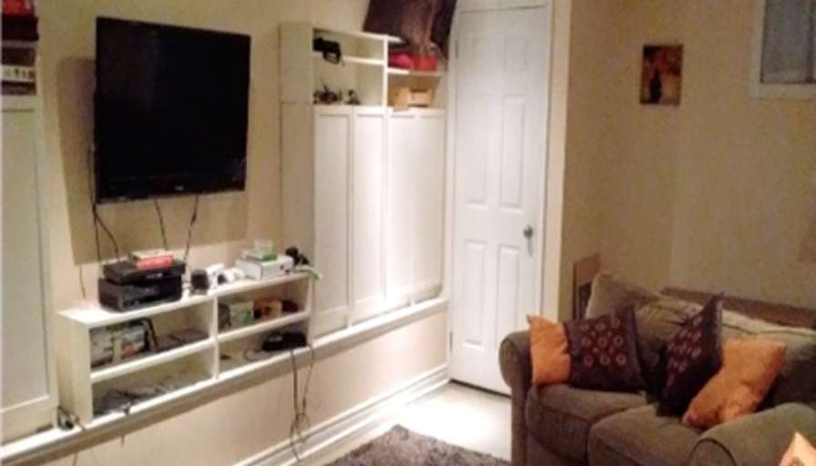 Gail's room