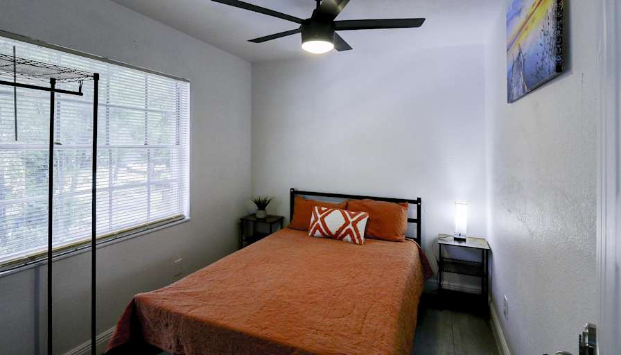 PadSplit's room