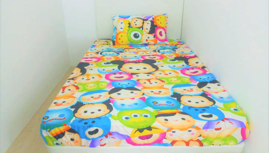 Roomy's room