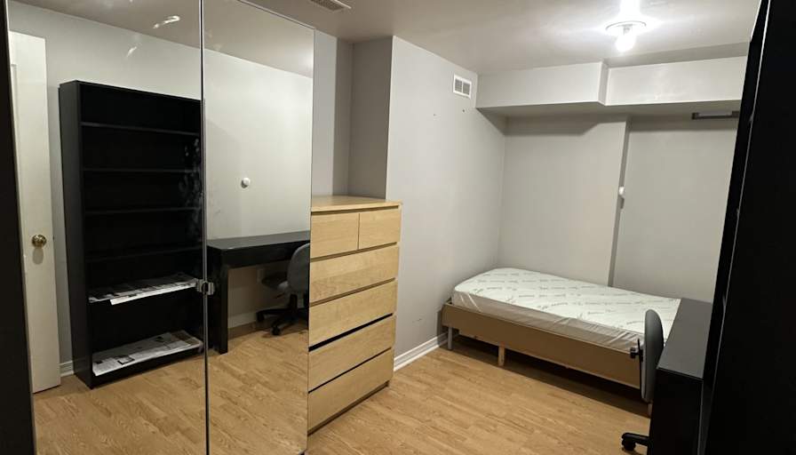 Gloria's room