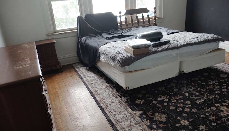 Kate's room