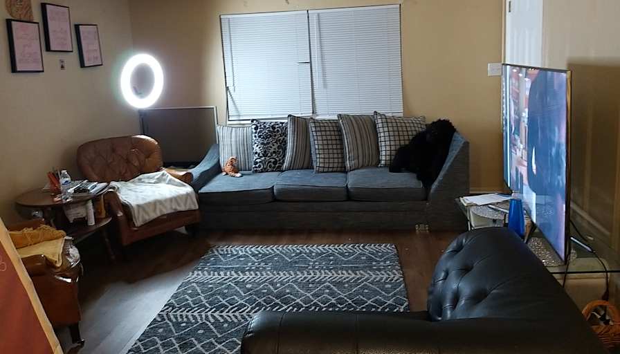 Shawna M's room