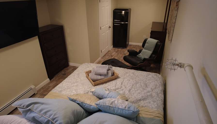 Thida's room