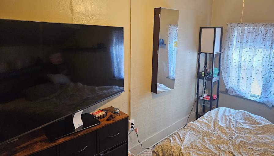 Diane L Kertscher's room