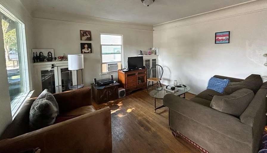 Indigo's room