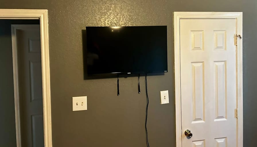 Bethlehem House LLC's room