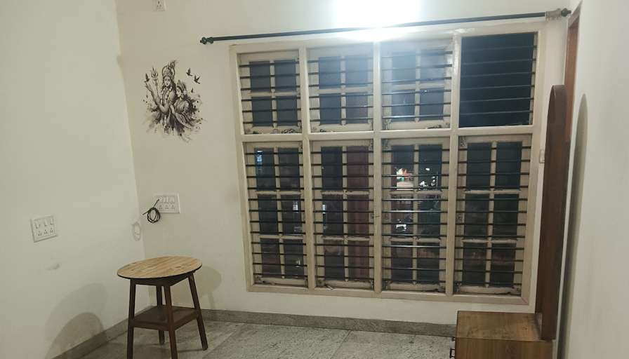 Vishwanath Hegde's room