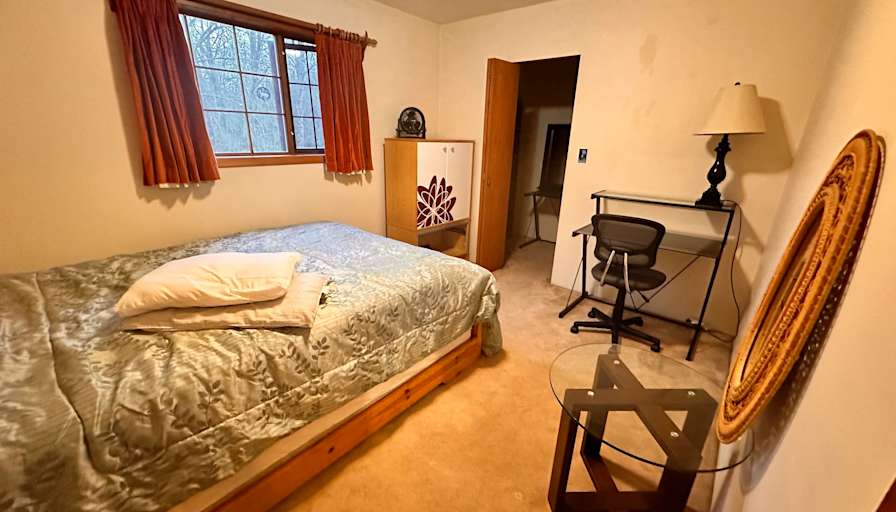 Suzanne Villeneuve's room