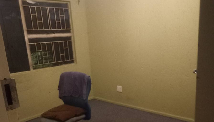 Precious lsmeal's room