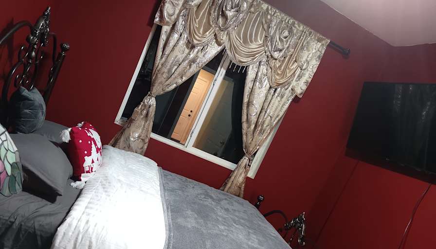 Kate's room