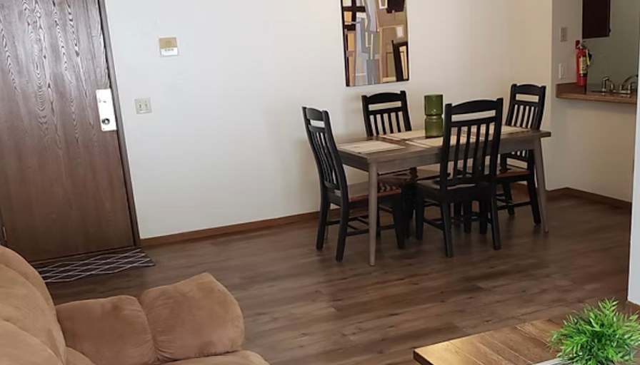 Sanderos D Fentaw's room