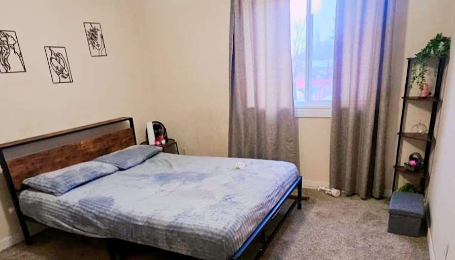 Nosheen's room