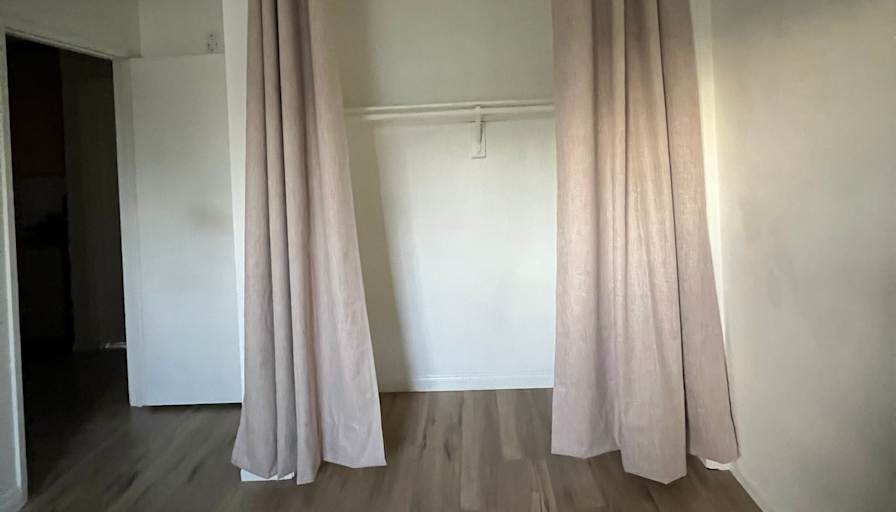 Evelyn's room