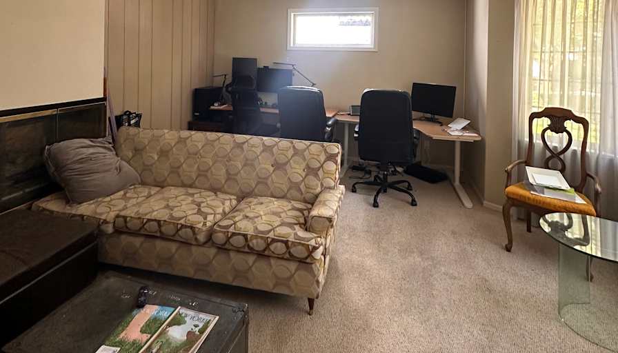 Théo's room
