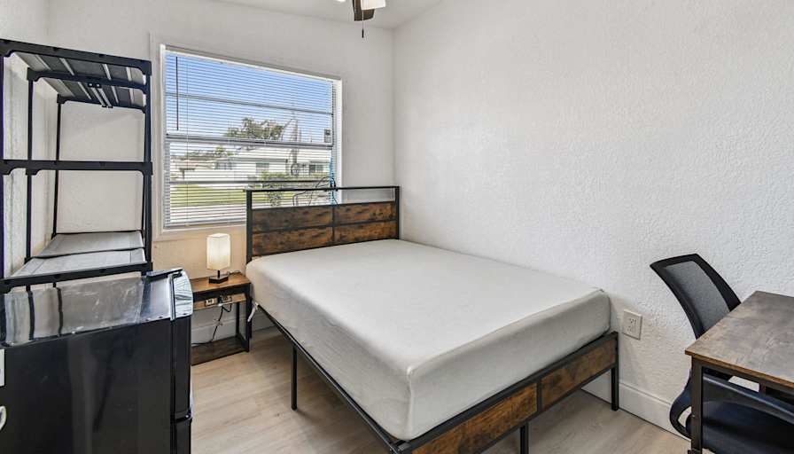 PadSplit's room