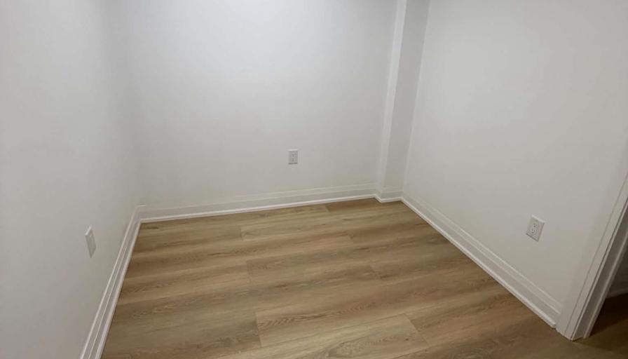 Saida's room