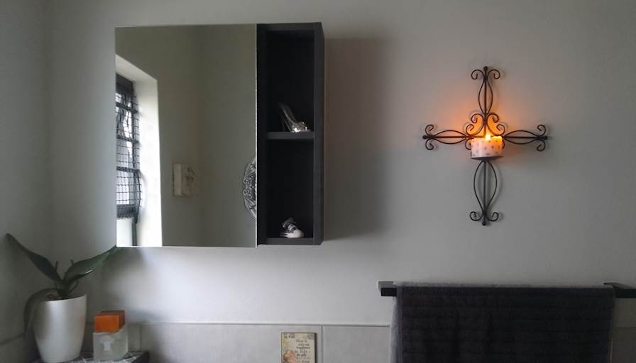 Debbie Mocke's room