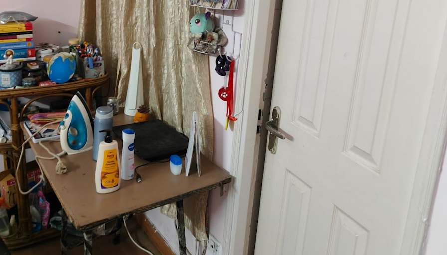 Mitanshi's room