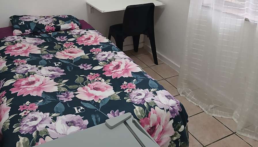 Robyn's room